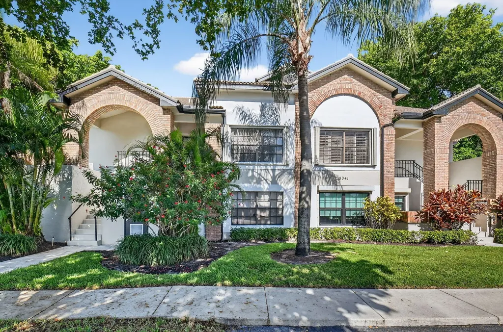 8041 Aberdeen Drive Boynton Beach FL 33472