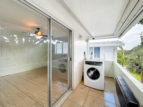 15610 Ne 6th Avenue Miami FL 33162