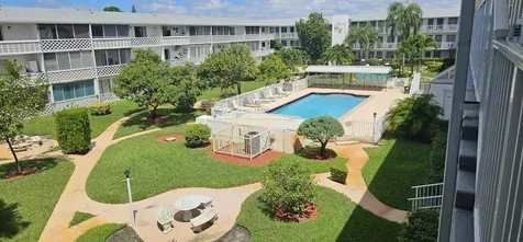 15610 Ne 6th Avenue Miami FL 33162