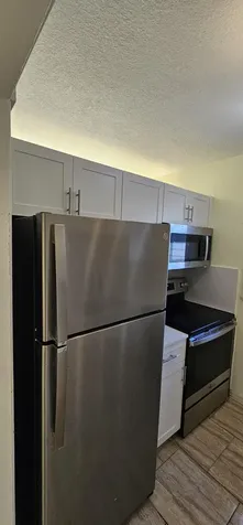 15610 Ne 6th Avenue Miami FL 33162
