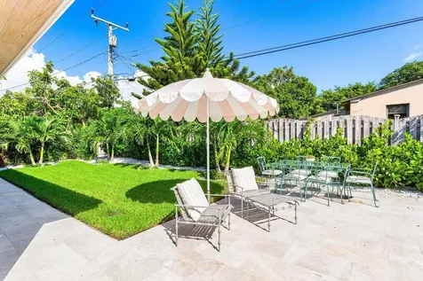11 Hersey Drive Ocean Ridge FL 33435