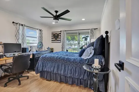 40 Saxony A Delray Beach FL 33446