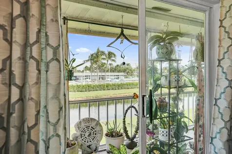 40 Saxony A Delray Beach FL 33446