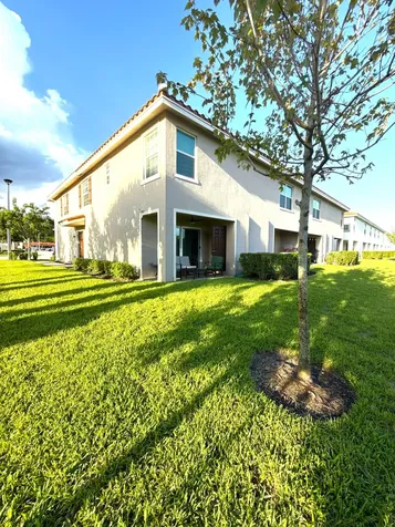 6794 Broadwater Lane Lake Worth FL 33467