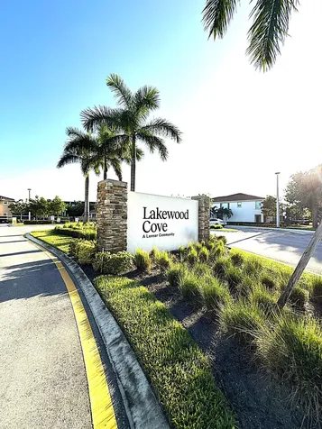 6794 Broadwater Lane Lake Worth FL 33467