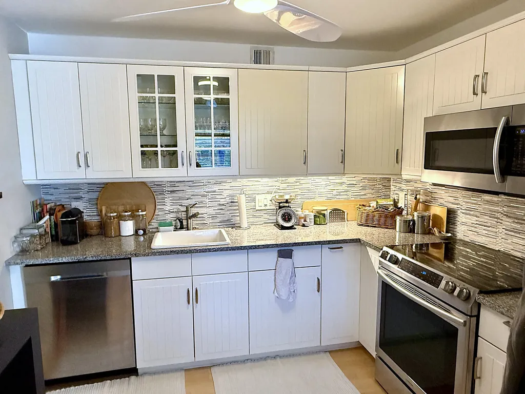 3032 Oakridge D Deerfield Beach FL 33442