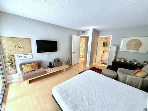 3032 Oakridge D Deerfield Beach FL 33442