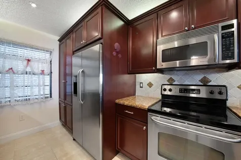3100 Ne 48th Street Fort Lauderdale FL 33308