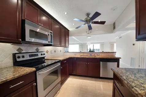 3100 Ne 48th Street Fort Lauderdale FL 33308