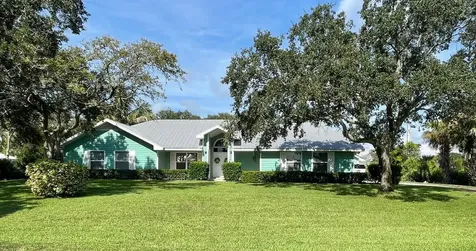 717 W Fischer Circle Sebastian FL 32958