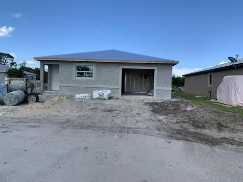 4 Rio De Palmas Fort Pierce FL 34951