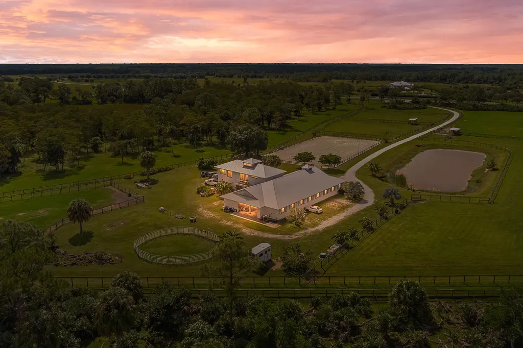 2986 Sw Trailside Path Stuart FL 34997