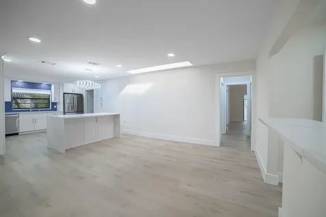 8008 Eastlake Drive Boca Raton FL 33433