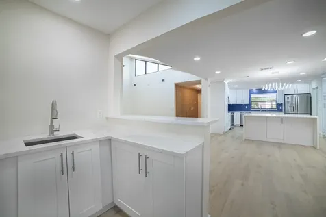 8008 Eastlake Drive Boca Raton FL 33433