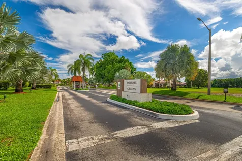 8008 Eastlake Drive Boca Raton FL 33433