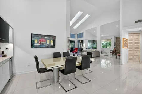 2421 Nw 59th Street Boca Raton FL 33496