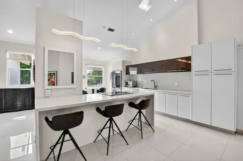 2421 Nw 59th Street Boca Raton FL 33496