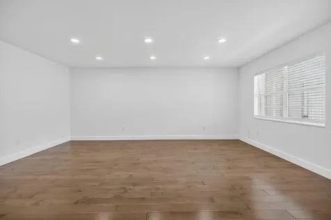 110 Shore Court North Palm Beach FL 33408