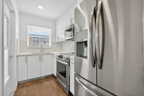 110 Shore Court North Palm Beach FL 33408