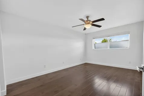 110 Shore Court North Palm Beach FL 33408