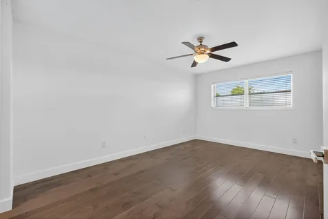 110 Shore Court North Palm Beach FL 33408