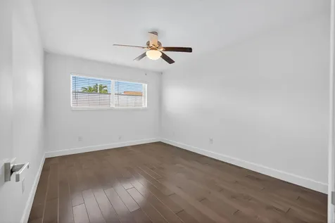 110 Shore Court North Palm Beach FL 33408