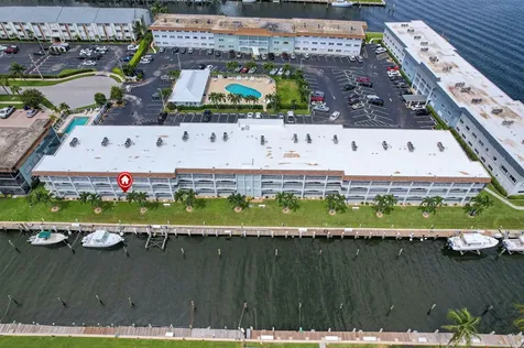 110 Shore Court North Palm Beach FL 33408