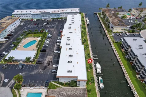 110 Shore Court North Palm Beach FL 33408