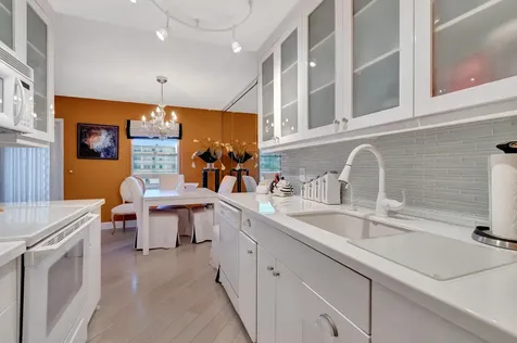 2026 Cornwall B Boca Raton FL 33434