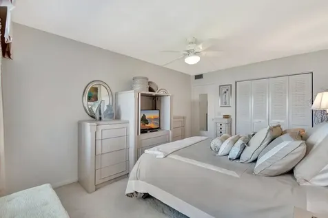 2026 Cornwall B Boca Raton FL 33434