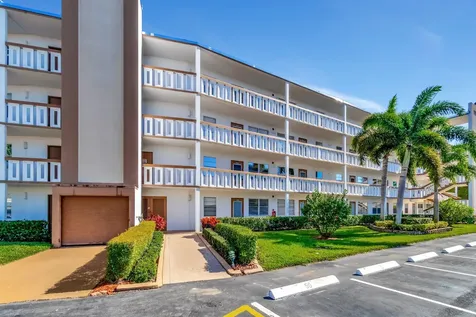2026 Cornwall B Boca Raton FL 33434