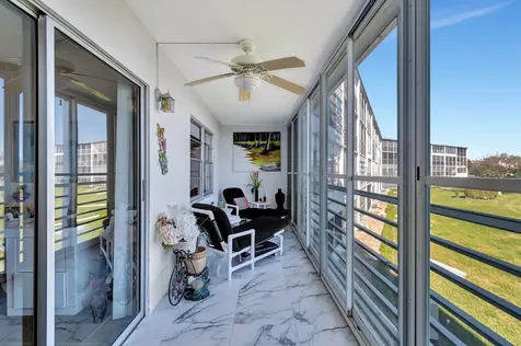 2026 Cornwall B Boca Raton FL 33434