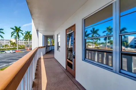 2026 Cornwall B Boca Raton FL 33434