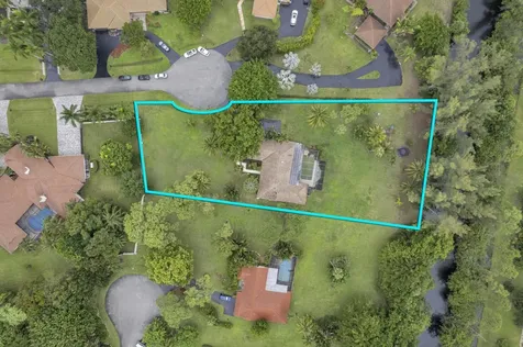 22057 Woodset Way Boca Raton FL 33428