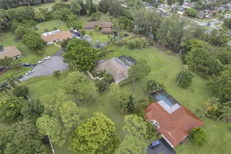 22057 Woodset Way Boca Raton FL 33428
