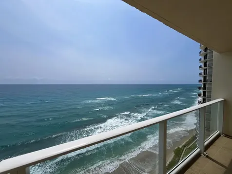 5440 N Ocean Drive Singer Island FL 33404