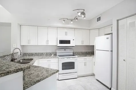 4041 San Marino Boulevard West Palm Beach FL 33409