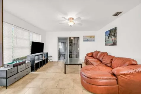 431 SW 1st Avenue Boynton Beach FL 33435