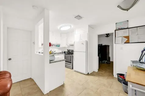 431 SW 1st Avenue Boynton Beach FL 33435