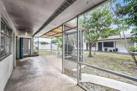 431 SW 1st Avenue Boynton Beach FL 33435