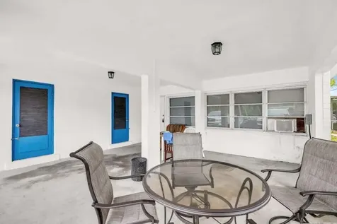 431 SW 1st Avenue Boynton Beach FL 33435