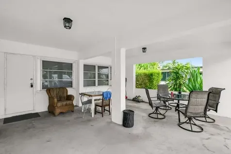 431 SW 1st Avenue Boynton Beach FL 33435