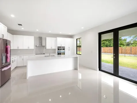 355 Sw 87th Avenue Miami FL 33144