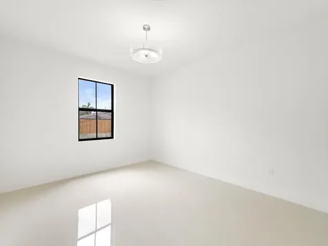 355 Sw 87th Avenue Miami FL 33144