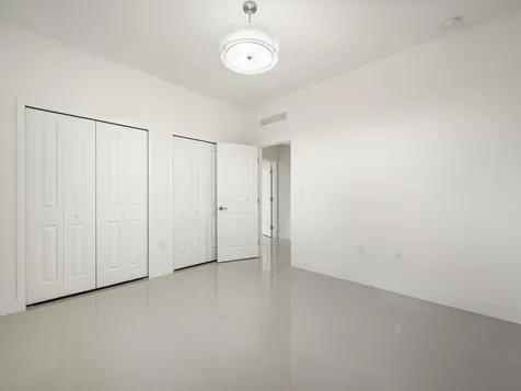 355 Sw 87th Avenue Miami FL 33144