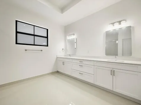 355 Sw 87th Avenue Miami FL 33144