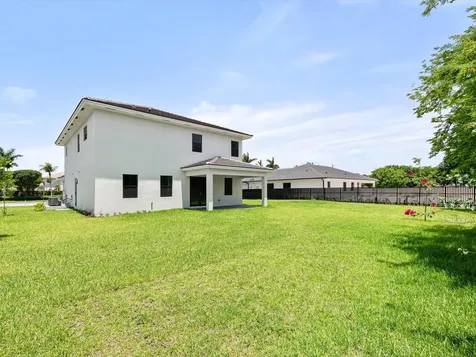 355 Sw 87th Avenue Miami FL 33144