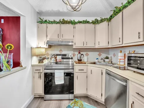 342 Pine Ridge Circle Greenacres FL 33463
