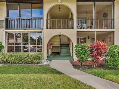 342 Pine Ridge Circle Greenacres FL 33463