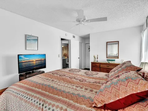 342 Pine Ridge Circle Greenacres FL 33463